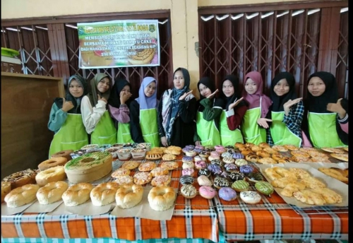 MAHASISWI STAI RAKHA AMUNTAI MENGIKUTI PELATIHAN KETARAMPILAN BAGI PENERIMA KIP KULIAH